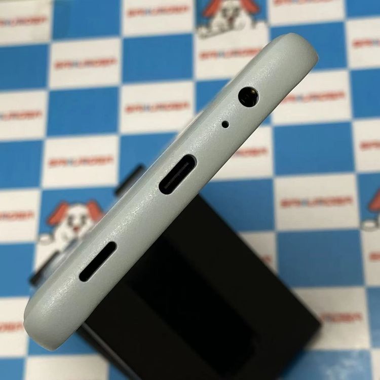 arrows We2 64GB �饤�ȥ֥롼 FCG02 UQmobile��SIM�ե꡼ ������