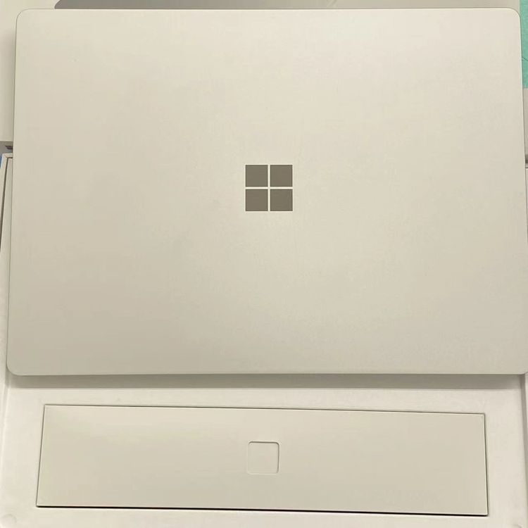 ¨��ȯ����Surface Laptop 2 8GB/256GB ����С� 1769