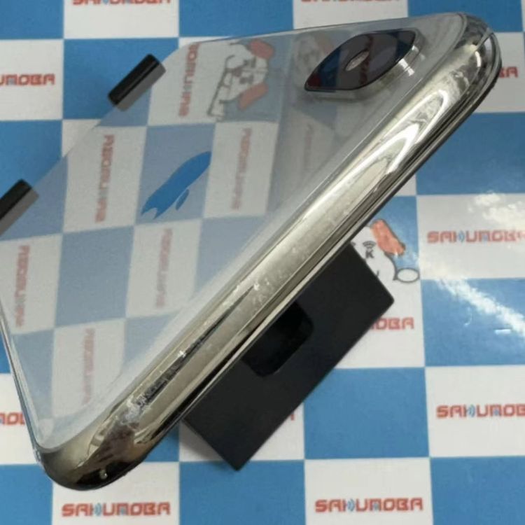 ¨ȯiPhoneX 256GB С NQC22J/A SIMå au