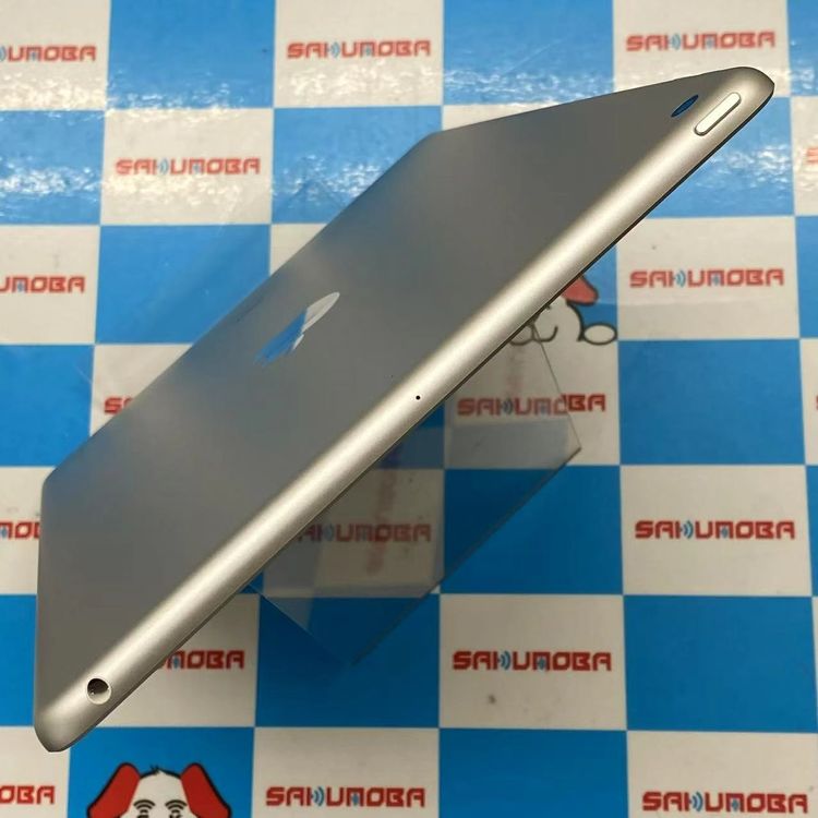 ¨ȯiPad 8 Wi-Fiǥ 32GB С NYLA2J/A ̤