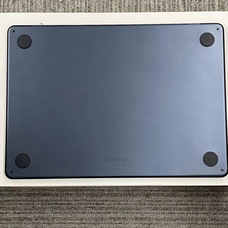 MacBook Air 13����� Early2025 Apple M4 16GB/256GB �ߥ�