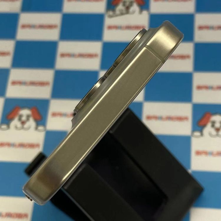 iPhone15 Pro 256GB �ʥ���������˥��� MTUF3J/A AU��SIM�ե꡼����