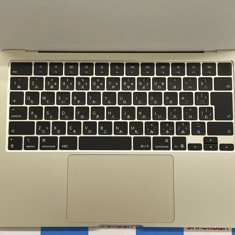 MacBook Air 13����� Early2025 Apple M4 16GB/256GB ����