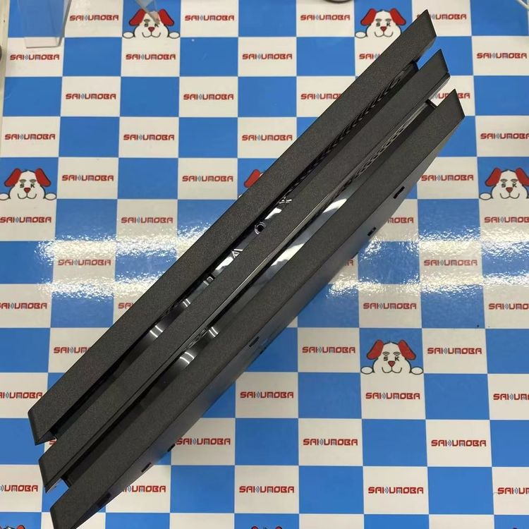 即日発送可PlayStation4 Pro ジェット・ブラック 1TB CUH-7100B