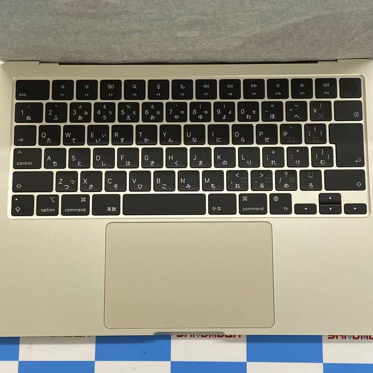 MacBook Air 13.6����� Early2024 Apple M3 16GB/256GB