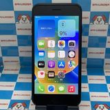����ȯ����iPhoneSE ��3���� 64GB au��SIM�ե꡼ �Хåƥ꡼100% ����Ʊ��