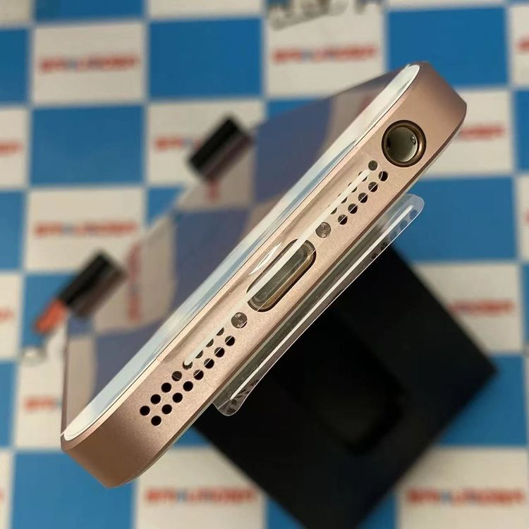 iPhoneSE 32GB  MP852J/A AUSIMե꡼ 곫̤