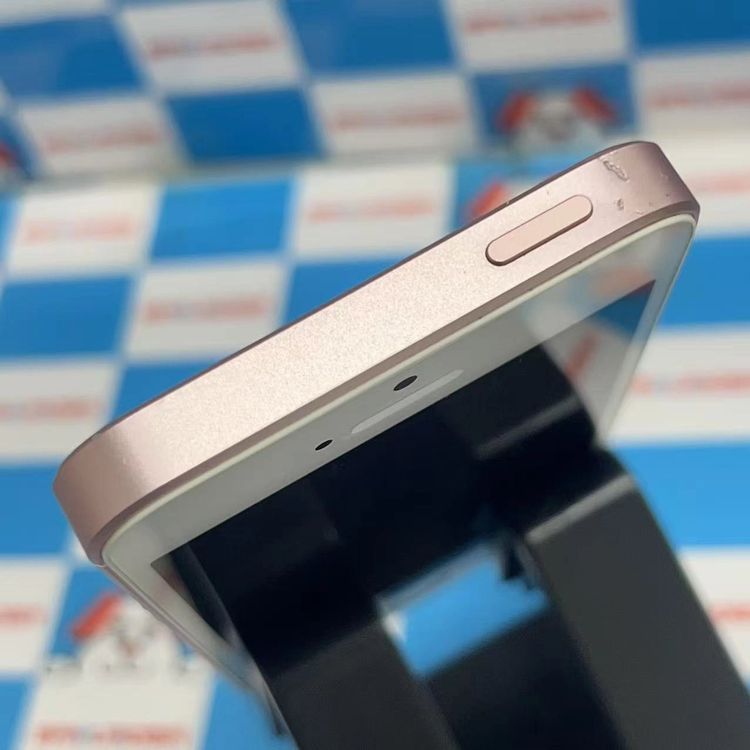 ¨��ȯ����iPhoneSE 16GB ������������� MLXN2J/A au ��������