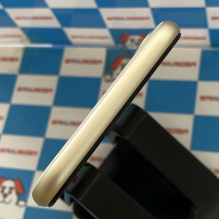 iPhoneSE ��3���� 128GB �������饤�� MMYG3J/A SoftBank��SIM�ե�
