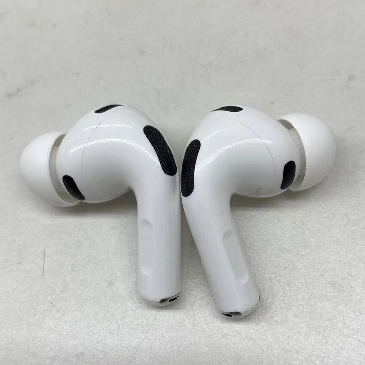 ¨��ȯ����AirPods Pro ��3���� �ۥ磻�� MFHP4J/A