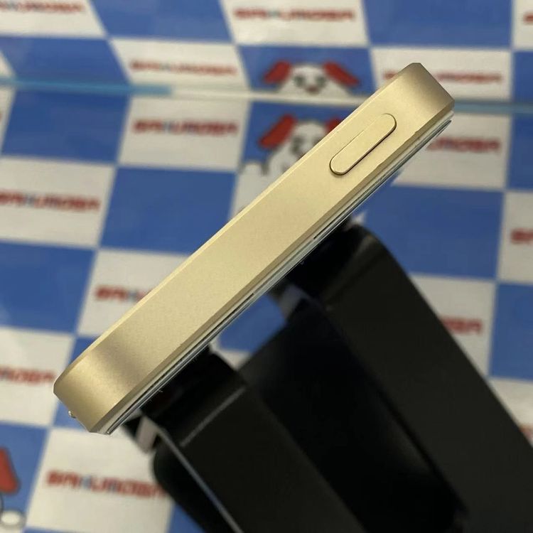 ¨��ȯ����iPhoneSE 128GB ������� MP882J/A AU��SIM�ե꡼�������