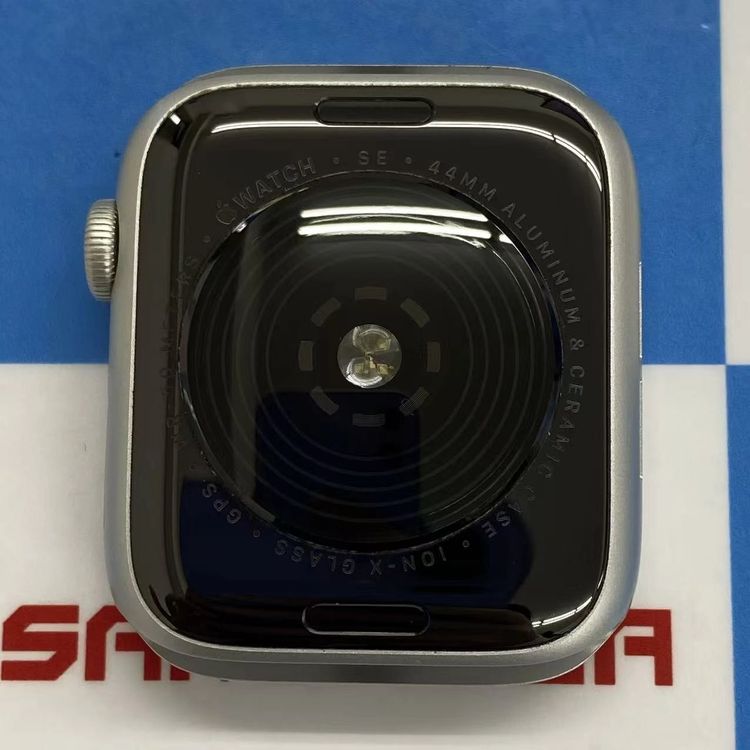 Apple Watch SE ��1���� 44mm GPS��ǥ� 32GB ����С� MKQ43J/A