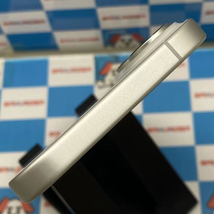 ¨��ȯ����iPhone16 128GB �ۥ磻�� MYDR3J/A AU��SIM�ե꡼ ����Ʊ��