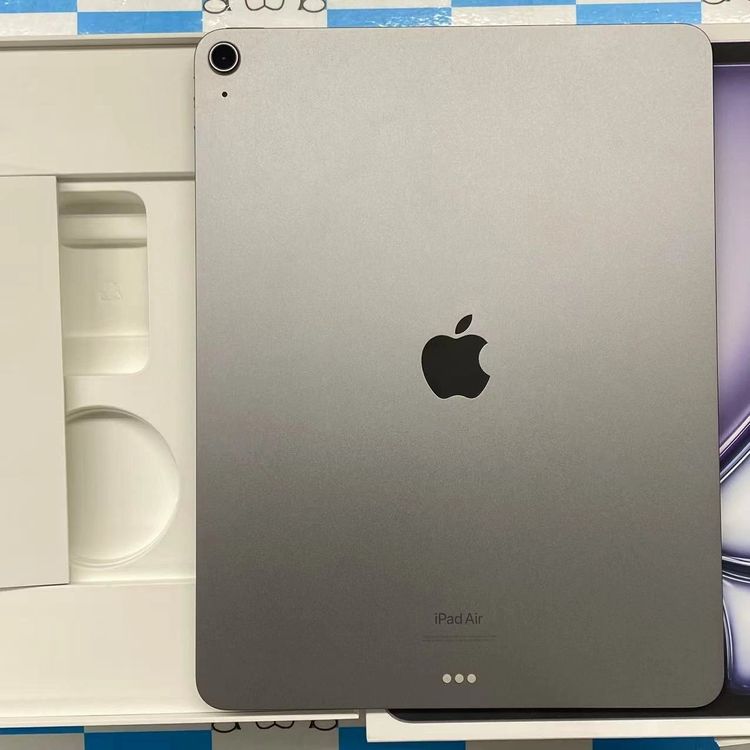 iPad Air 13 6 Wi-Fiǥ 256GB ڡ쥤 MV2D3J/