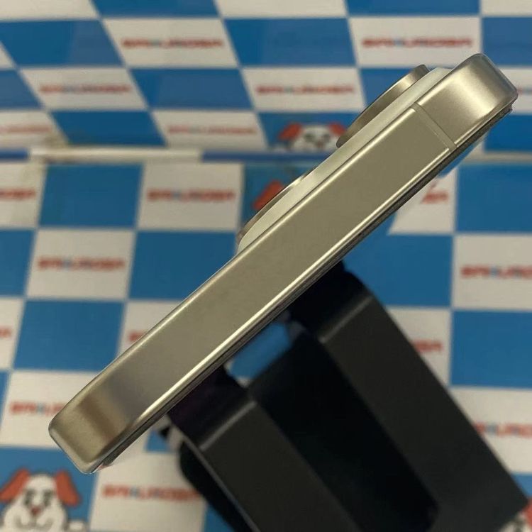 iPhone15 Pro Max 1TB �ۥ磻�ȥ����˥��� MU703J/A SIM�ե꡼������