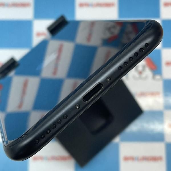 ����ȯ����iPhoneSE ��3���� 64GB au��SIM�ե꡼ �Хåƥ꡼100% ����Ʊ��