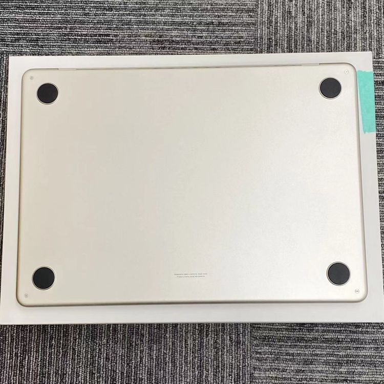 MacBook Air Early2026 13����� Apple M5 16GB/512GB ����