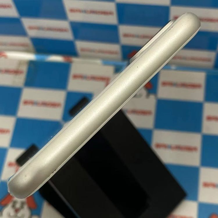 iPhone8 Plus 256GB С MQ9P2J/A SIMå docomo