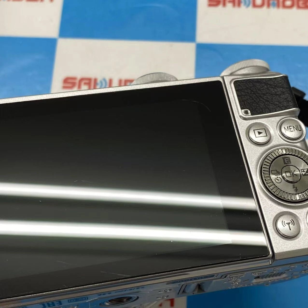 Nikon 1 J5 ズームレンズキット シルバー Amazon | Nikon ミラーレス一眼 Nikon1 J5 標準パワーズームレンズ