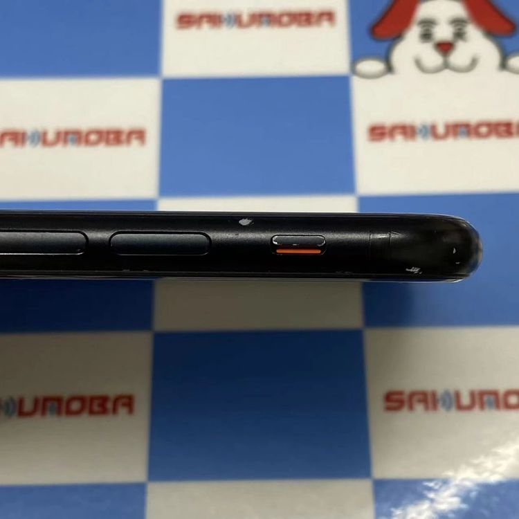¨��ȯ����iPhoneSE ��2���� 64GB �֥�å� MHGP3J/A au��SIM�ե꡼