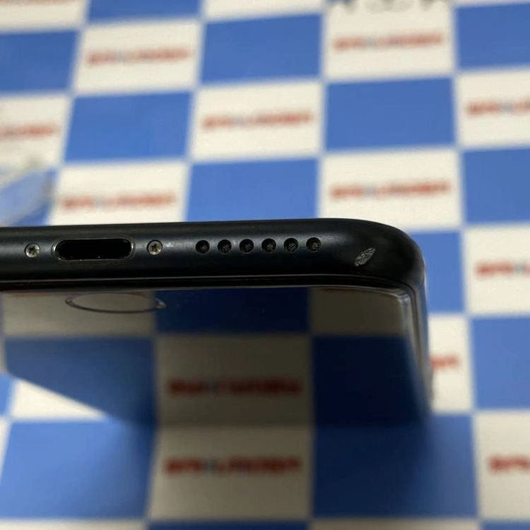 ¨��ȯ����iPhoneSE ��3���� 64GB �ߥåɥʥ��� MMYC3J/A SIM�ե꡼