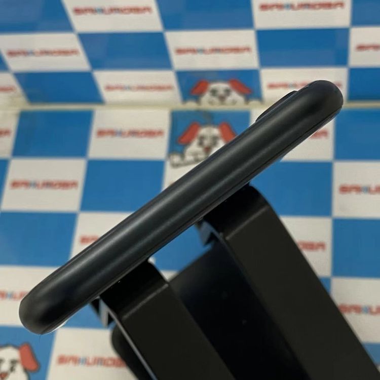 iPhoneSE ��3���� 128GB �ߥåɥʥ��� MMYF3J/A SoftBank��SIM�ե�