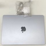 Macbook air 13インチ Early2024 Apple M3 16GB/512GB スペ