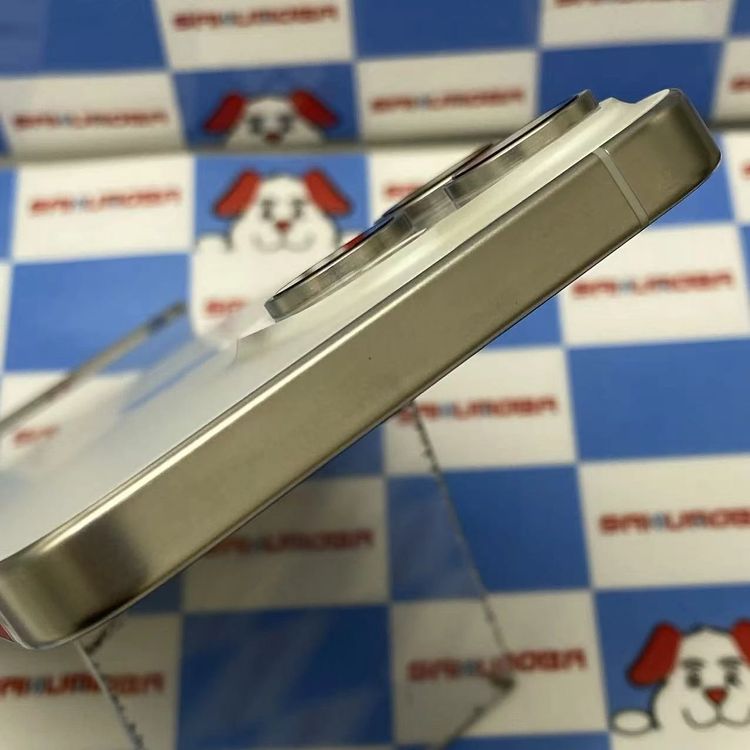 iPhone15 Pro Max 256GB �ۥ磻�ȥ����˥��� MU6Q3J/A AU��SIM�ե�