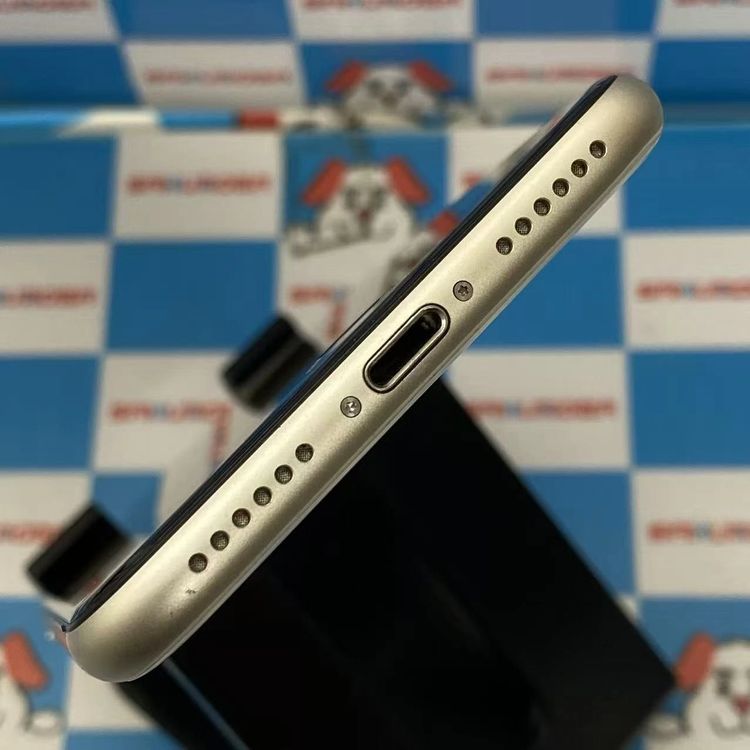 iPhoneSE ��3���� 128GB �������饤�� MMYG3J/A SoftBank��SIM�ե�