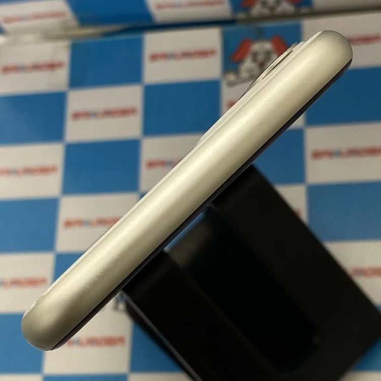 iPhone11 64GB �ۥ磻�� MWLU2J/A SoftBank��SIM�ե꡼ �������