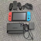 Nintendo Switch 2019年モデル 32GB ネオンブルー×ネオンレッド HAC-00