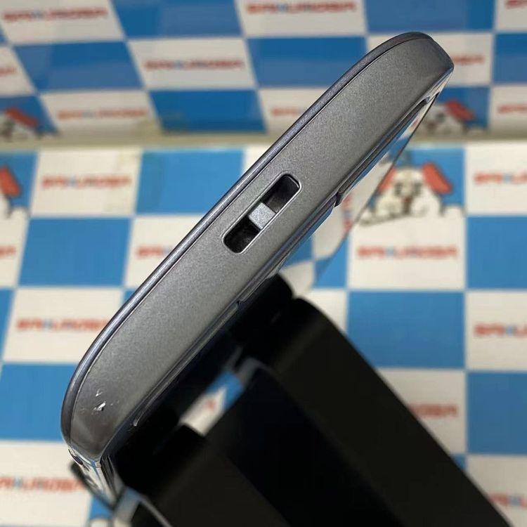 ¨��ȯ����BASIO au ������ 16GB �֥롼 KYV32