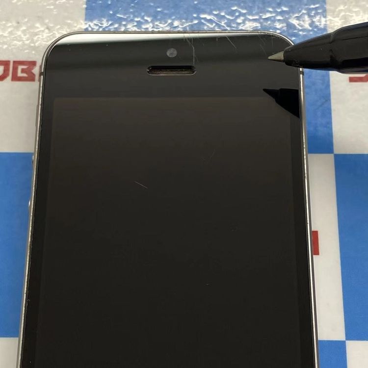 iPhoneSE 16GB ���ڡ������쥤 NLLN2J/A Apple��SIM�ե꡼  ��������