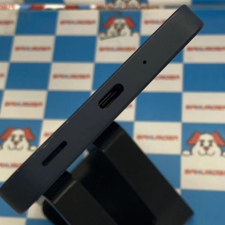 AQUOS wish4 4GB/64GB �֥�å� SH-52E docomo��SIM�ե꡼