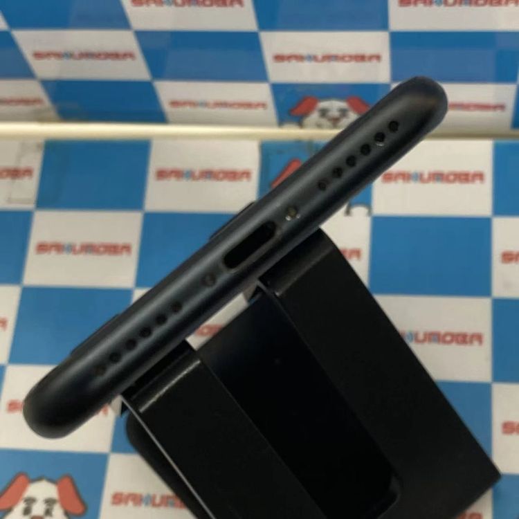 ¨��ȯ����iPhoneSE ��3���� 64GB �ߥåɥʥ��� MMYC3J/A AU��SIM�ե꡼