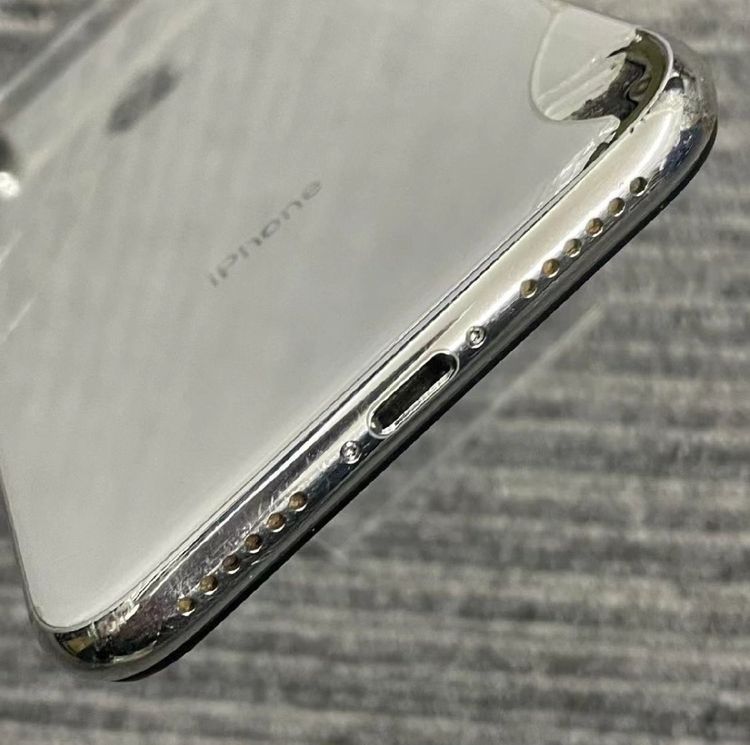 ¨��ȯ����iPhoneX 256GB ����С� MQAY2J/A ���ȥ��� �������