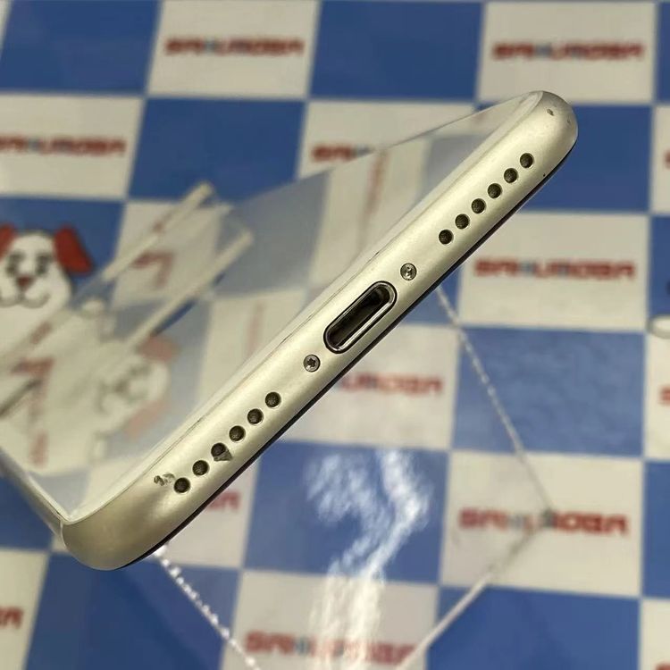 iPhoneSE ��3���� 64GB �������饤�� NMYD3J/A docomo��SIM�ե꡼