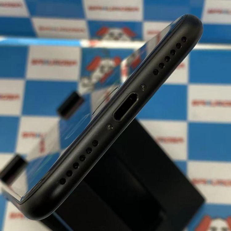 iPhoneSE ��2���� 64GB �֥�å� MHGP3J/A docomo��SIM�ե꡼ ����