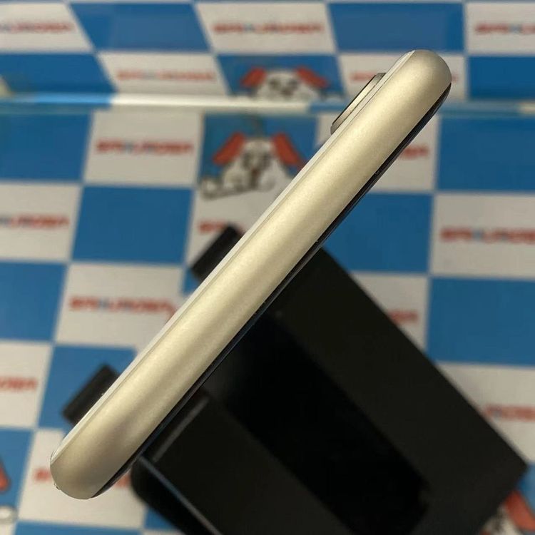 iPhoneSE ��3���� 64GB �������饤�� MMYD3J/A docomo��SIM�ե꡼����