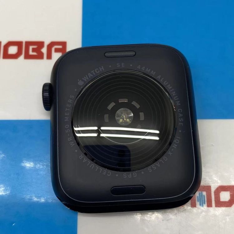 Apple Watch SE3 44mm GPS+Cellular��ǥ� 64GB �ߥåɥʥ��� M