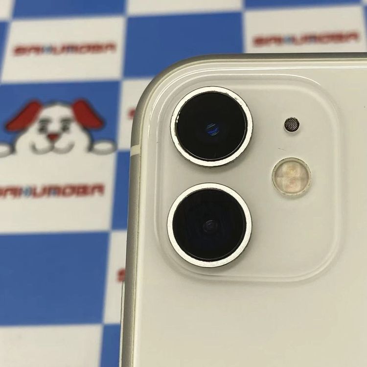 ¨��ȯ����iPhone11 256GB �ۥ磻�� MWM82J/A docomo��SIM�ե꡼