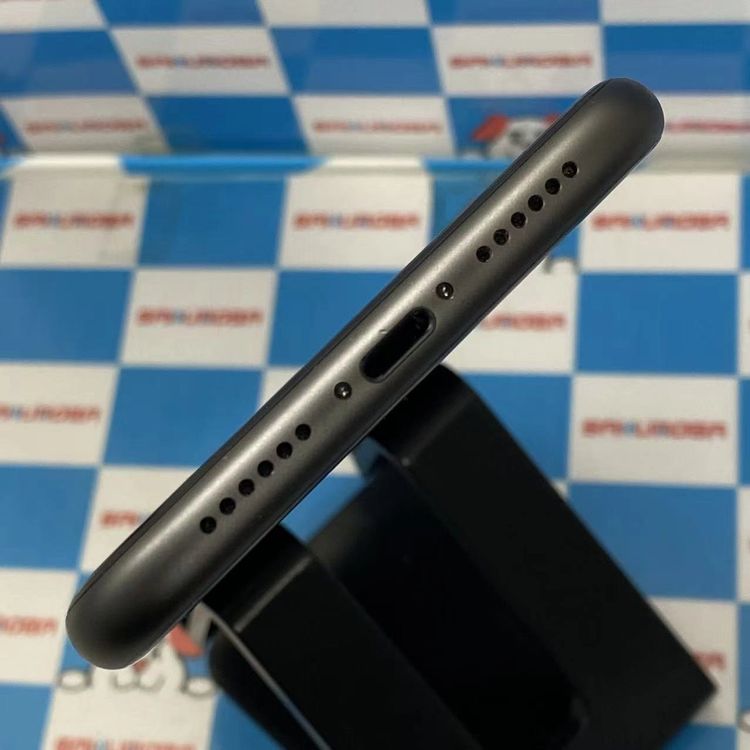 ¨��ȯ����iPhone11 128GB �֥�å� MWM02J/A AU��SIM�ե꡼