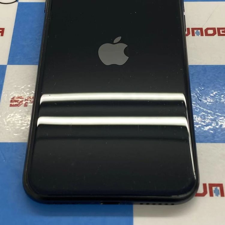 iPhoneSE ��3���� 128GB �ߥåɥʥ��� MMYF3J/A Apple��SIM�ե꡼