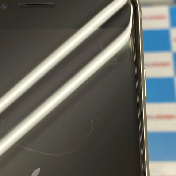 iPhoneSE ��3���� 64GB �������饤�� MMYD3J/A SoftBank��SIM�ե꡼