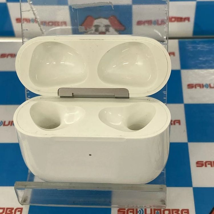¨��ȯ����AirPods ��3���� �ۥ磻�� A2566�������