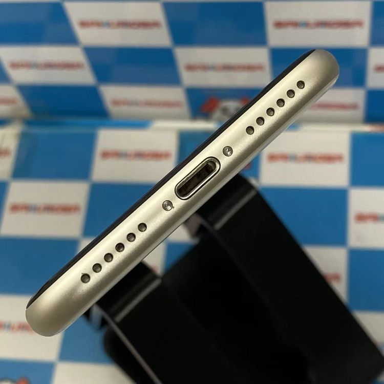 iPhoneSE 3 64GB 饤 MMYD3J/A SIMå au