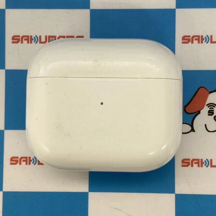 ¨��ȯ����AirPods ��3���� �ۥ磻�� A2566�������