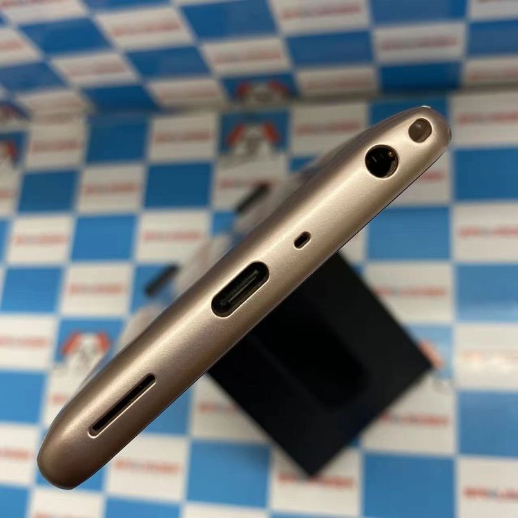 ¨��ȯ����arrows Be4 32GB ������� F-41A docomo��SIM�ե꡼