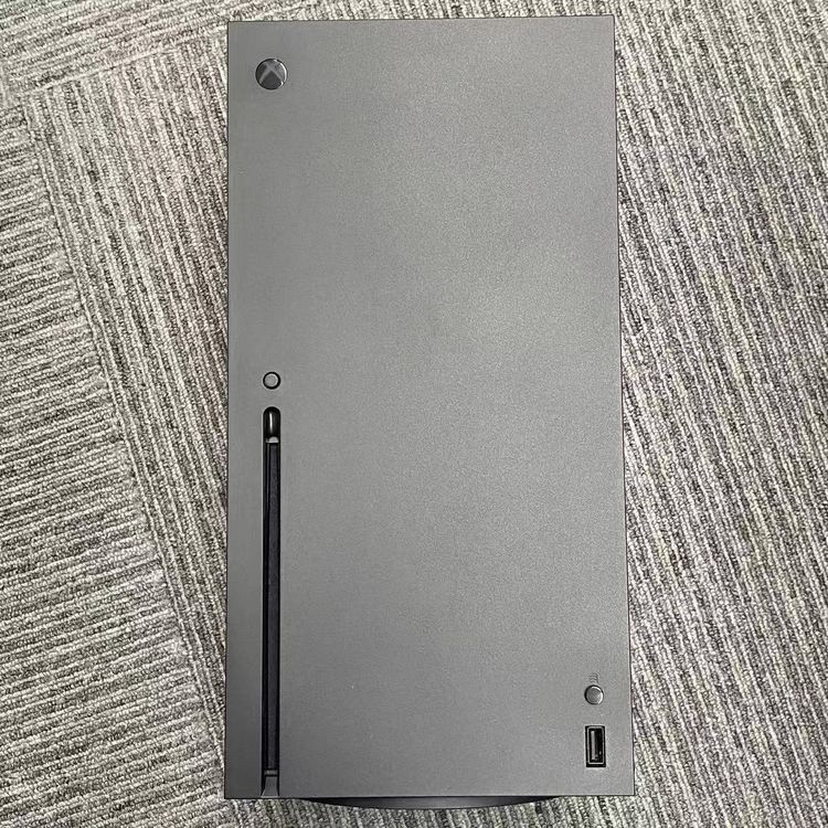 ¨��ȯ����Xbox Series X 1TB �֥�å� RRT-00015 ����