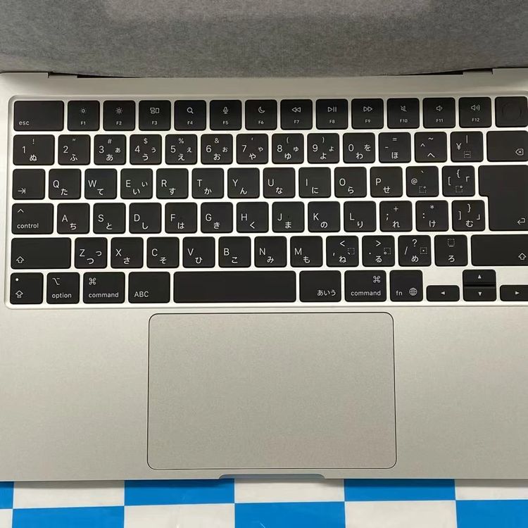 MacBook Air 13����� M4 2025 16GB/256GB ����С� MW0W3J/A